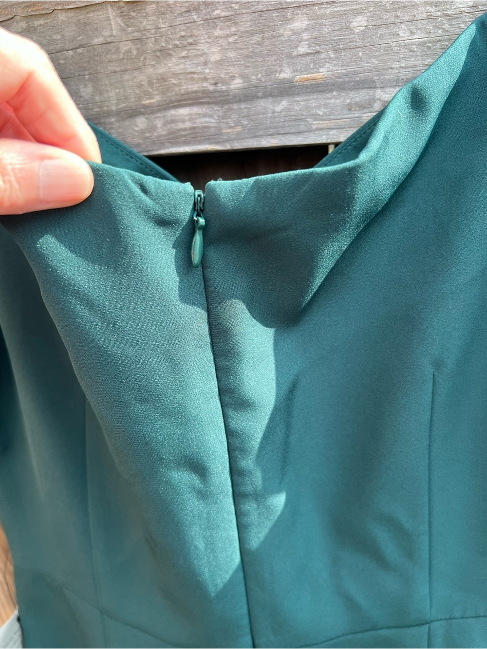 👗Vince Camuto Off-Shoulder Emerald Green Cocktail Dress - Picture 8 of 10